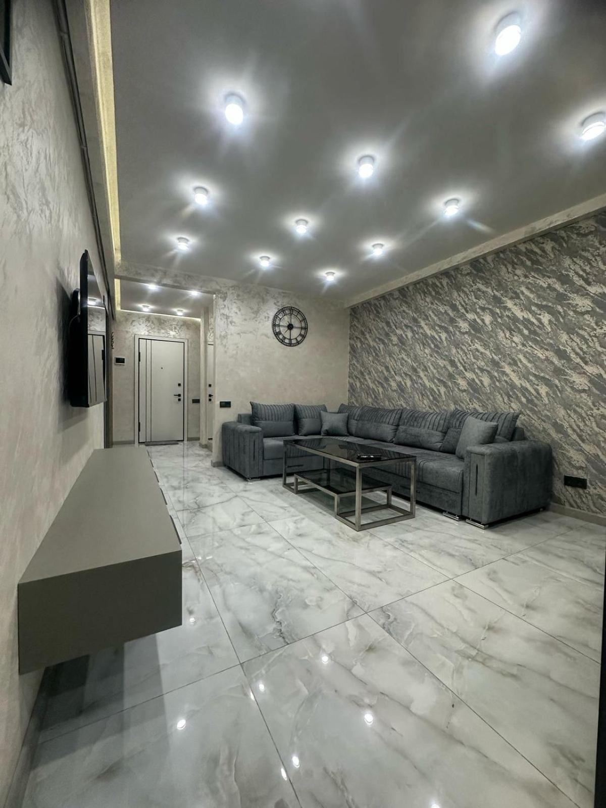 Luxuary Spacious 1Bedroom Apt,Centre Yerevan Ngoại thất bức ảnh